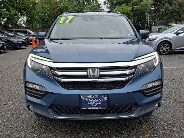 Used 2017 Honda Pilot Elite image 2