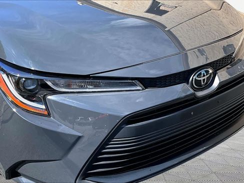 Certified 2023 Toyota Corolla LE FWD image 30
