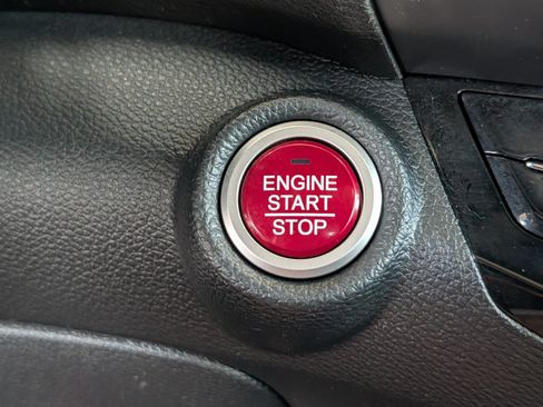 Used 2016 Honda Accord EX-L image 18