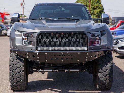 Used 2022 Ford F250 Lariat w/ Lariat Ultimate Package image 3