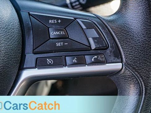 Used 2019 Nissan Kicks SV image 30