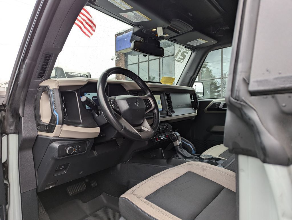 Used 2021 Ford Bronco Wildtrak AWD/4WD image 18