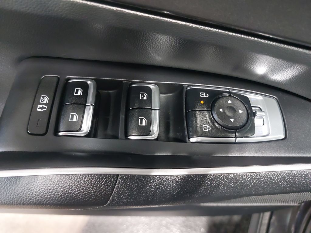 Used 2025 Kia Sorento S w/ Panoramic Sunroof Package FWD image 15