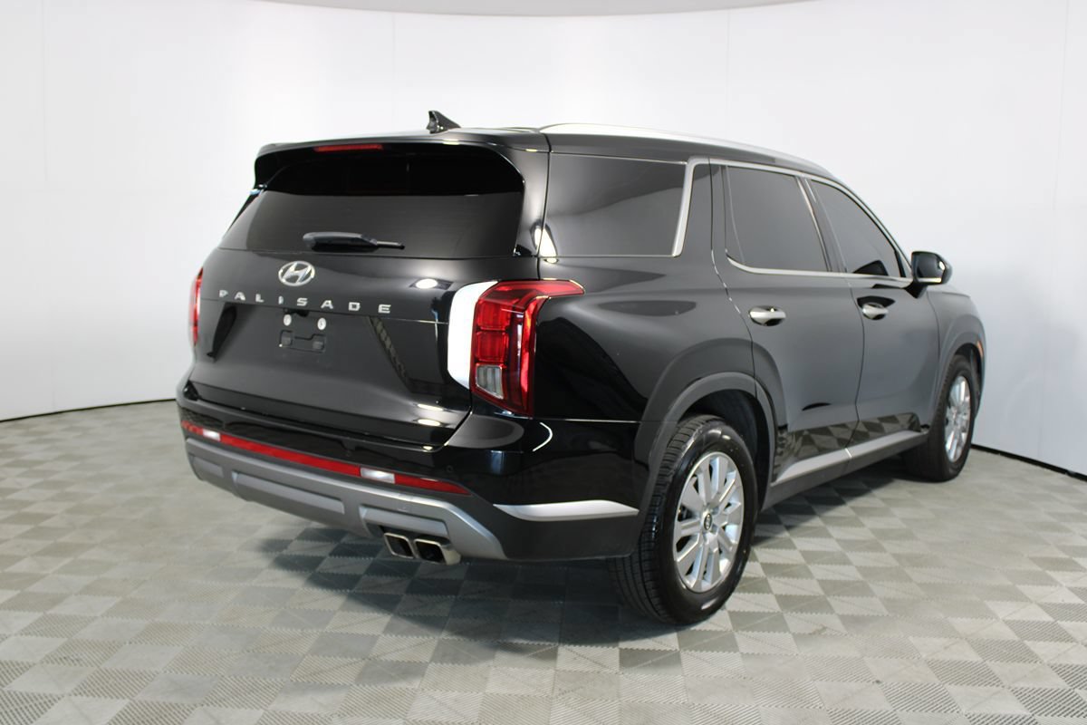 Used 2025 Hyundai Palisade SEL FWD image 6