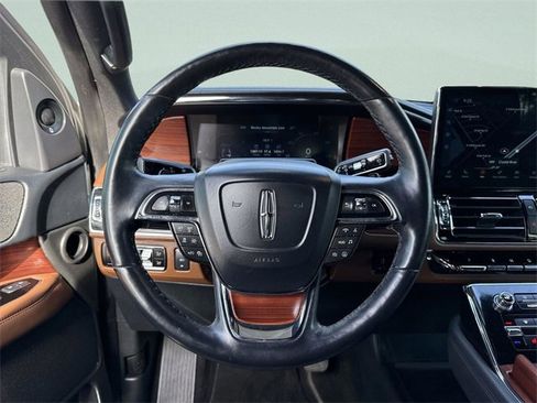 Certified 2023 Lincoln Navigator L Reserve image 43