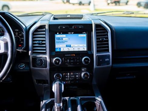 Used 2019 Ford F150 Platinum image 7