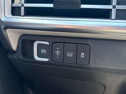 Used 2024 Hyundai Santa Fe SEL AWD/4WD image 18