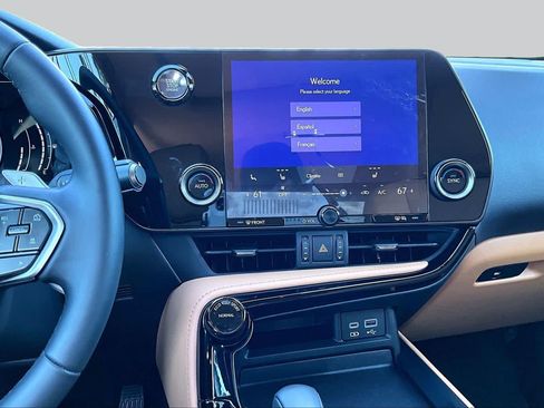Certified 2024 Lexus NX 250 FWD image 6
