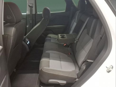 Used 2025 Chevrolet Blazer LT AWD/4WD image 28