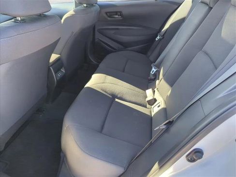 Used 2023 Toyota Corolla LE image 21