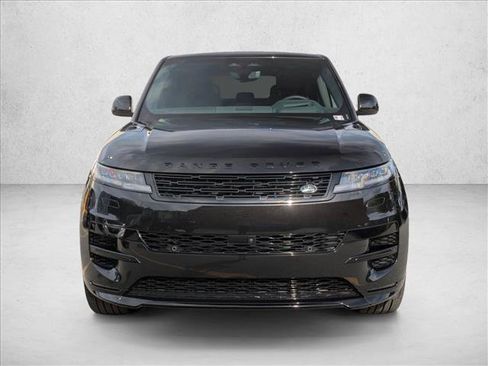 New 2027 Land Rover Range Rover Sport Dynamic SE AWD/4WD image 6