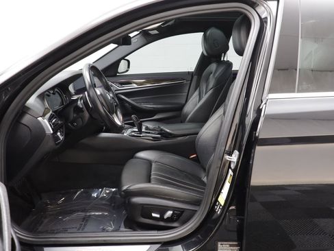 Used 2018 BMW 530i xDrive 530i xDrive image 5