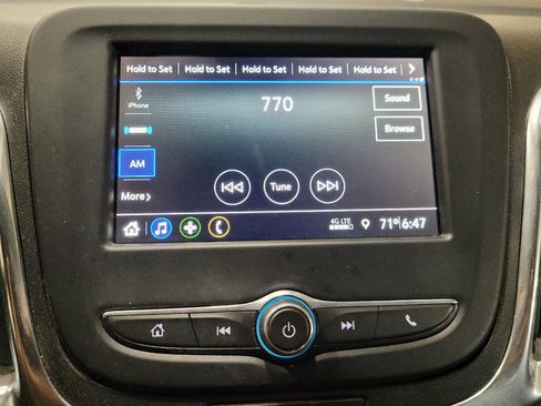 Used 2019 Chevrolet Equinox LT AWD/4WD image 25