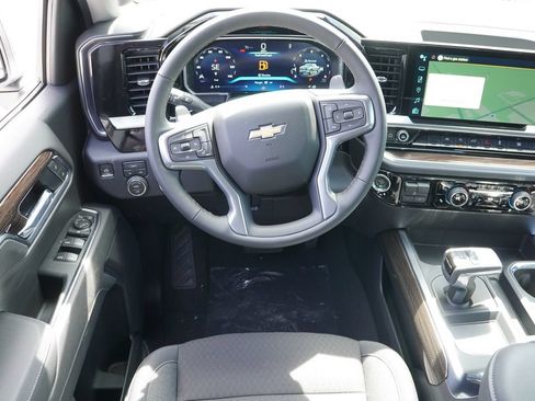 New 2026 Chevrolet Silverado 1500 LT AWD/4WD image 13