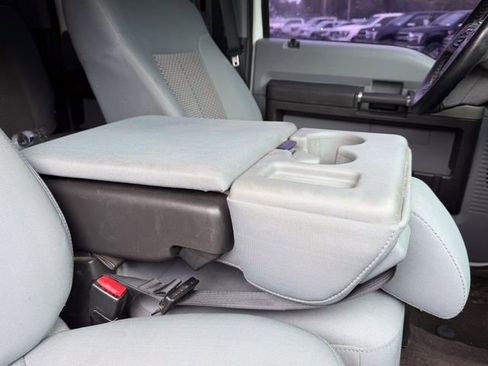 Used 2016 Ford F250 4x4 Crew Cab Super Duty image 15