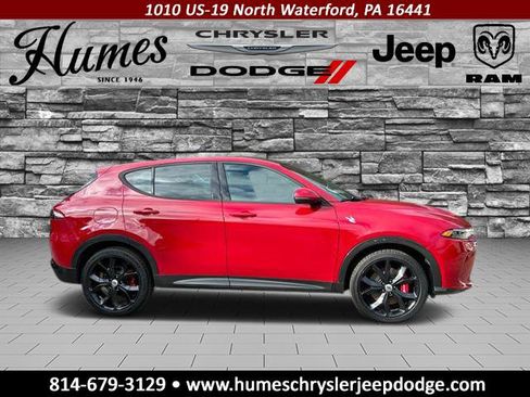 Used 2024 Dodge Hornet R/T Plus w/ Track Pack image 2