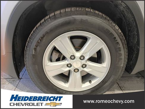 Certified 2020 Chevrolet Trax LT w/ LT Convenience Package image 11