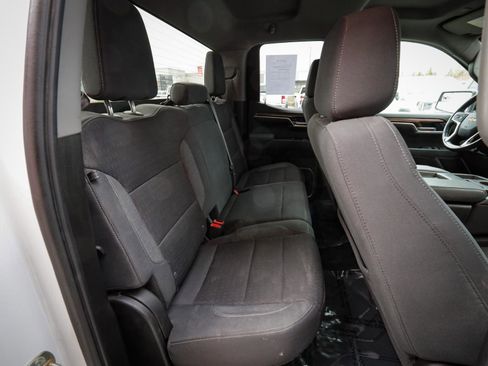 Used 2022 Chevrolet Silverado 1500 LT w/ Protection Package image 27