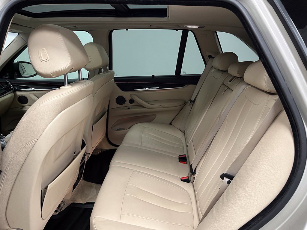 Used 2015 BMW X5 xDrive35i AWD/4WD image 46