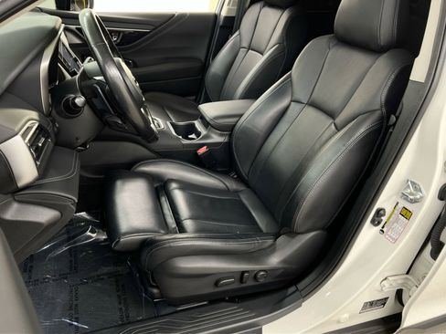 Used 2021 Subaru Outback Limited XT image 4