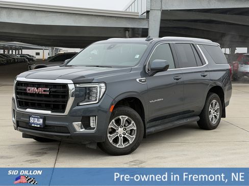 Used 2021 GMC Yukon SLE image 1