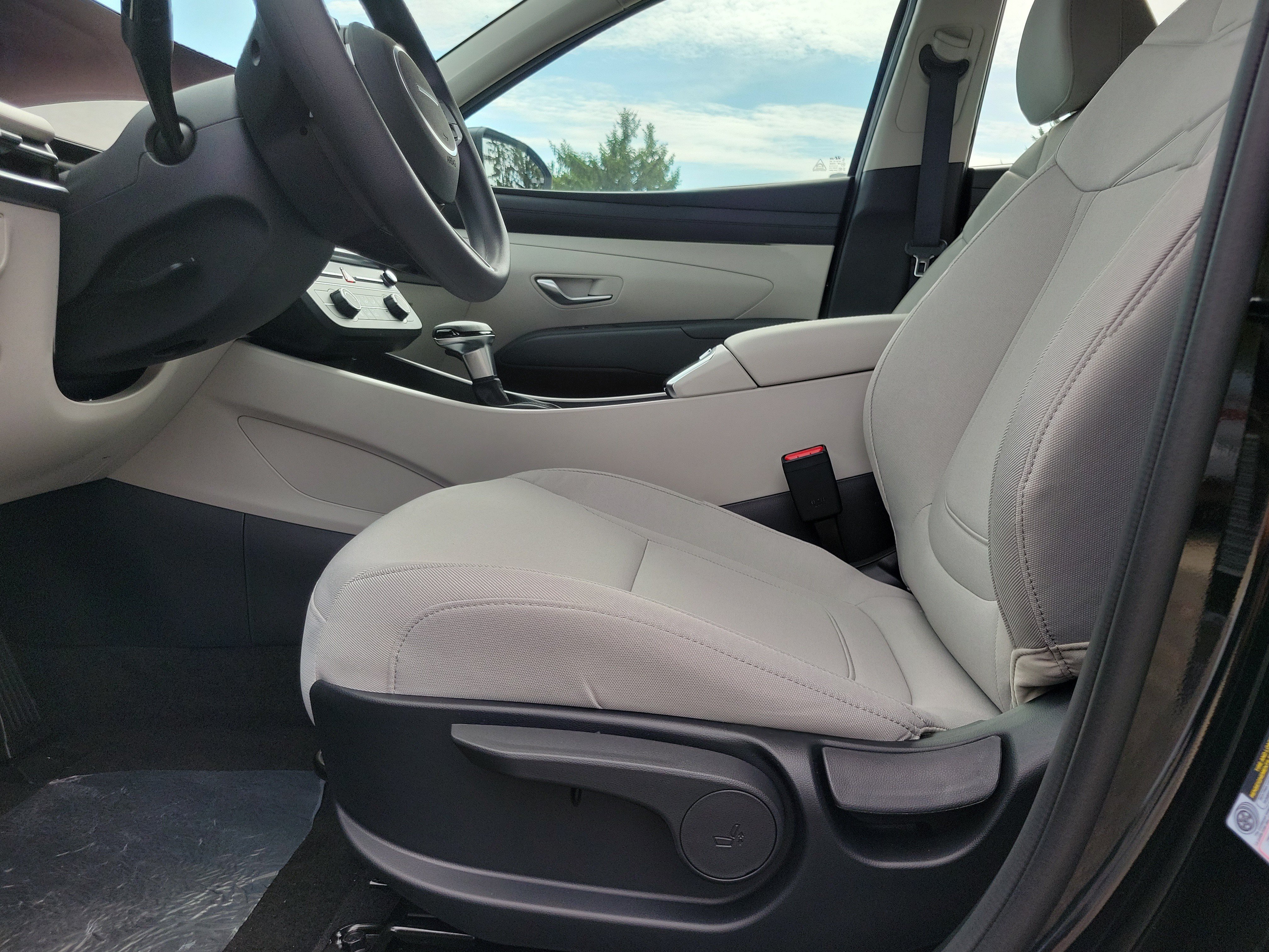 New 2026 Hyundai Tucson SE AWD/4WD image 16