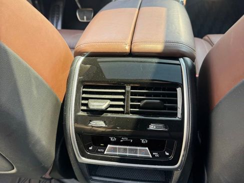 Used 2023 BMW X7 M60i w/ Executive Package AWD/4WD image 34