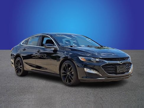 Used 2024 Chevrolet Malibu LT w/ Midnight Edition FWD image 3