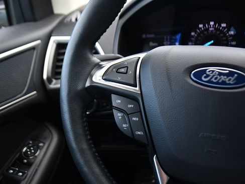 Used 2024 Ford Edge SEL w/ Convenience Package image 33