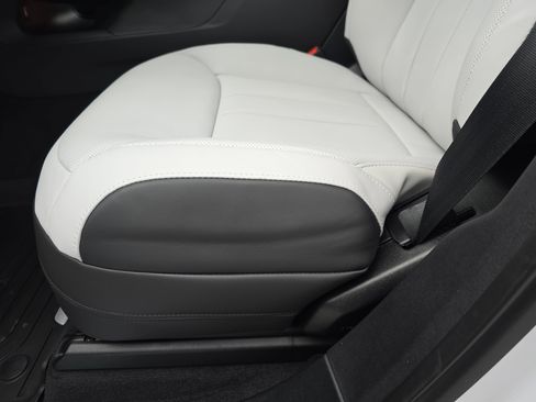 New 2026 Land Rover Range Rover Sport Dynamic SE image 28