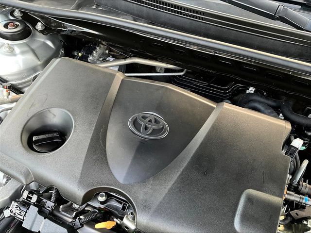 Used 2024 Toyota Camry XSE FWD image 32