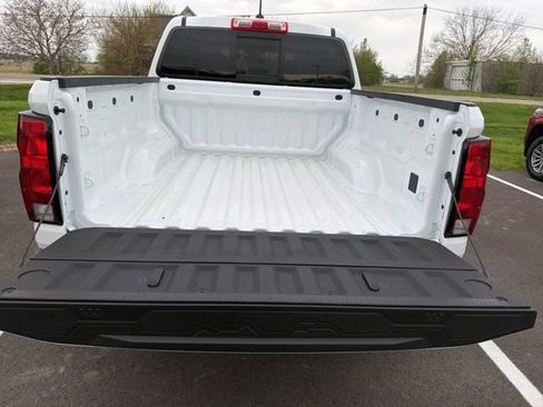 New 2026 Chevrolet Colorado W/T w/ WT Custom Package RWD image 8