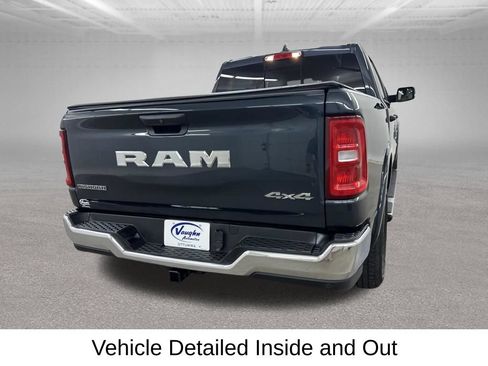 Used 2025 RAM 1500 Big Horn AWD/4WD image 13