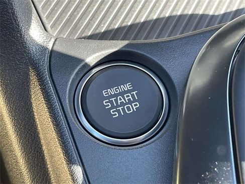 New 2025 Kia K4 LXS image 35