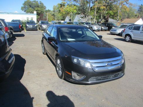 Used 2010 Ford Fusion SEL image 1