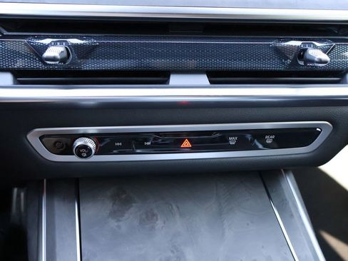 New 2026 BMW X7 xDrive40i w/ Executive Package image 31