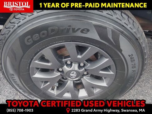 Certified 2023 Toyota Tacoma SR5 AWD/4WD image 10