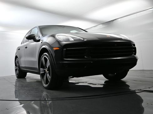 Certified 2023 Porsche Cayenne image 56
