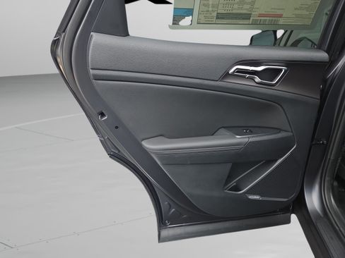 New 2026 Kia Sportage SX image 23