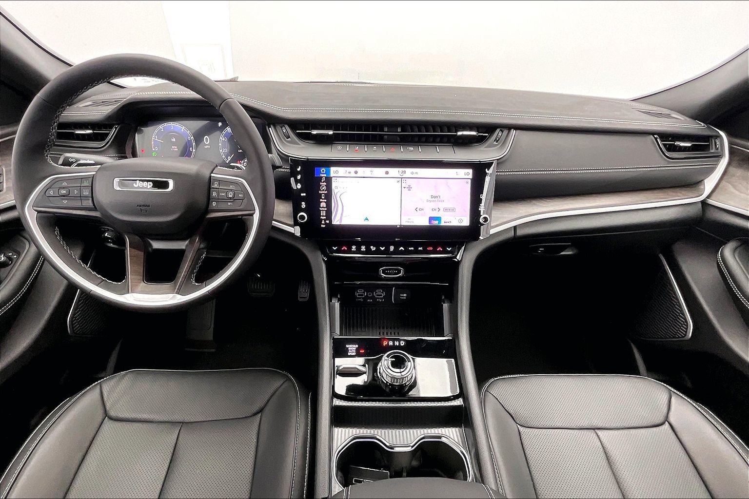 New 2027 Jeep Grand Cherokee Limited AWD/4WD image 5