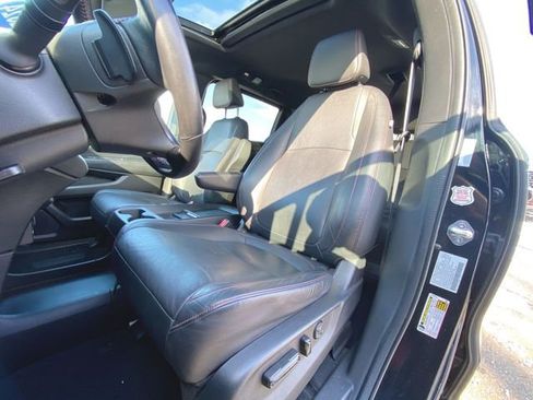 Used 2024 Honda Odyssey Sport image 19