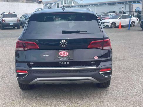 Used 2024 Volkswagen Taos SE AWD/4WD image 7