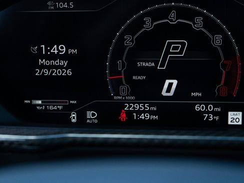 Used 2024 Lamborghini Urus S image 13