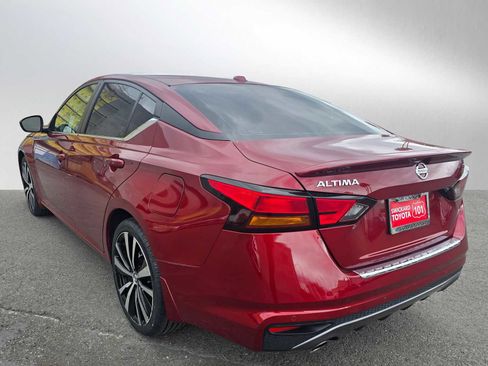 Used 2022 Nissan Altima 2.5 SR FWD image 5