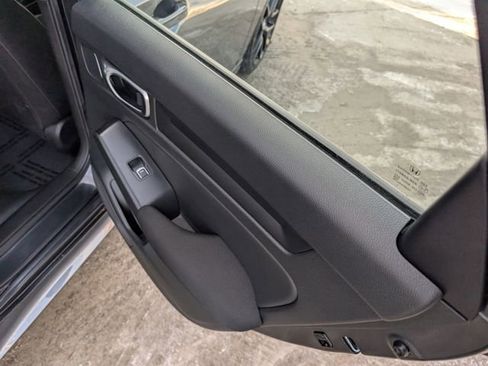 Used 2024 Honda Civic Sport image 28