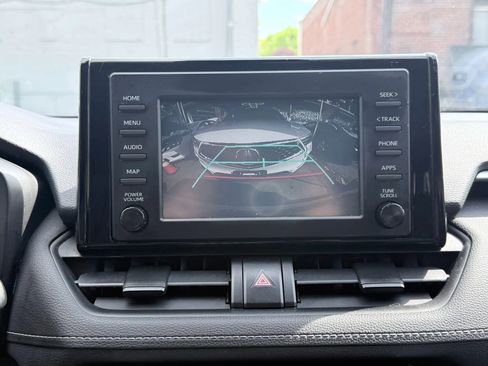 Used 2019 Toyota RAV4 LE w/ All Weather Liner Package AWD/4WD image 31