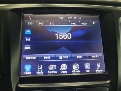 Used 2017 Chrysler 200 Limited Platinum FWD image 25