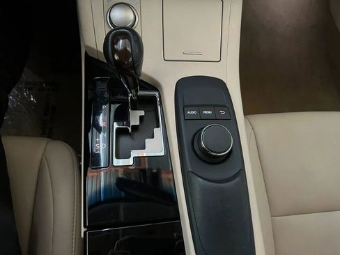 Used 2013 Lexus ES 350 w/ Premium Pkg FWD image 21
