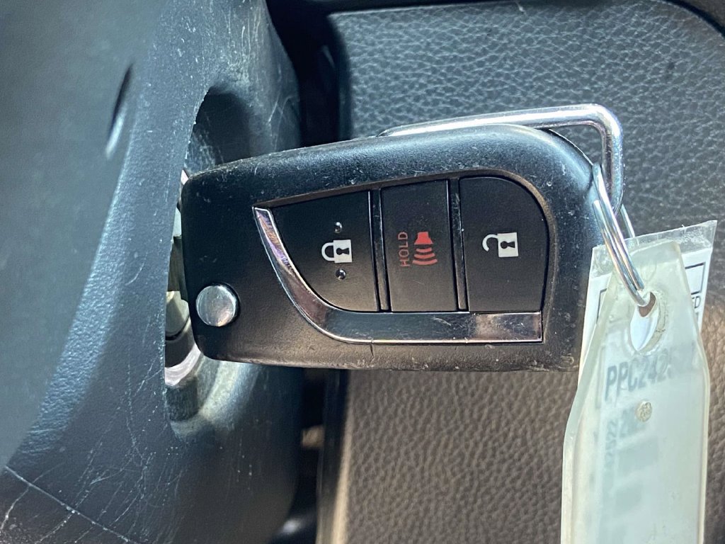 Used 2023 Toyota RAV4 LE FWD image 23