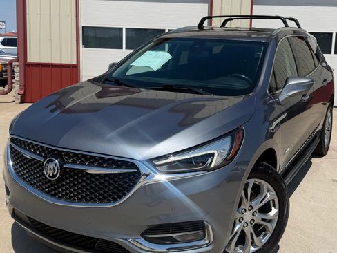 Used 2021 Buick Enclave Avenir w/ Avenir Technology Package AWD/4WD image 3
